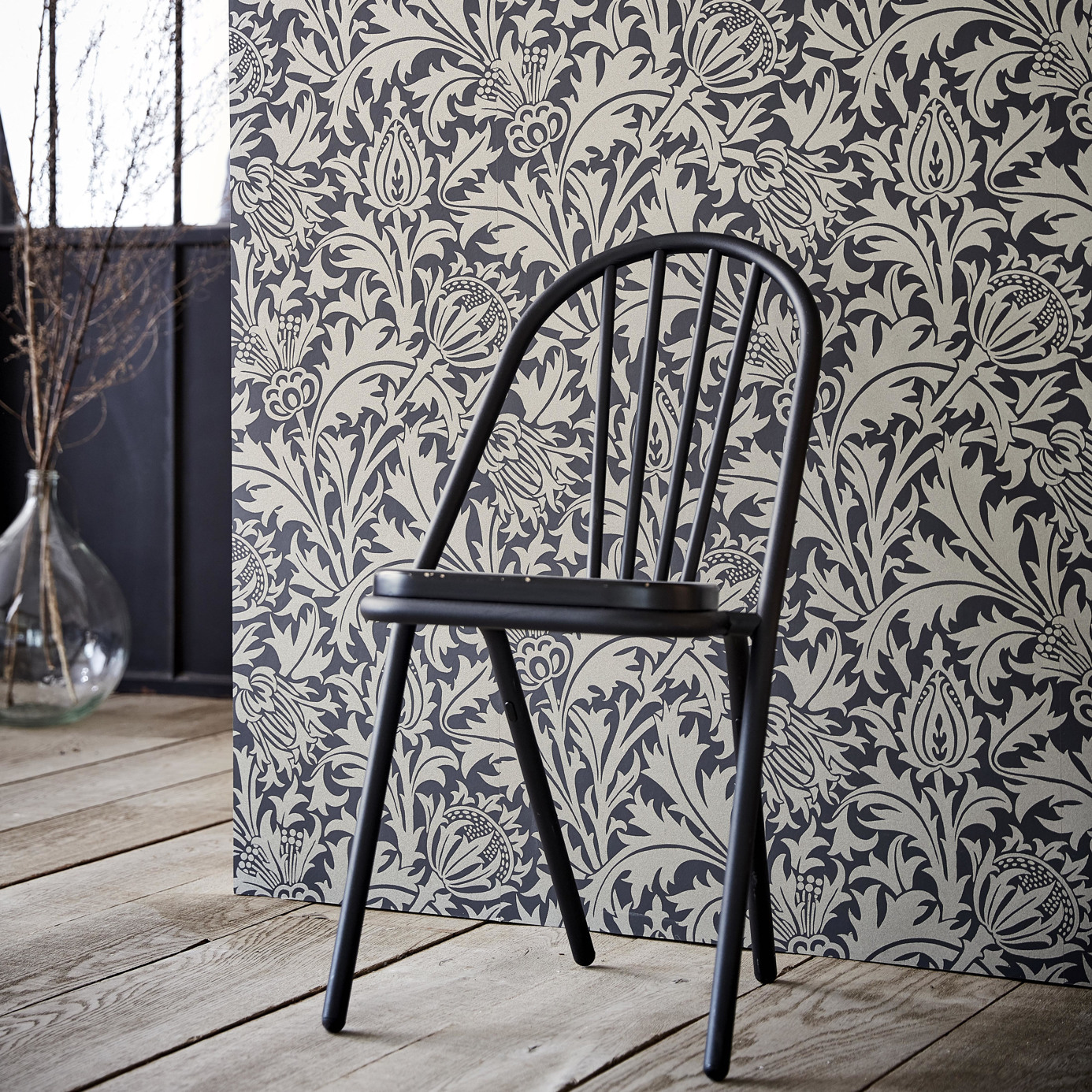 Pure Thistle ( Beaded) Gilver Wallpaper by MOR