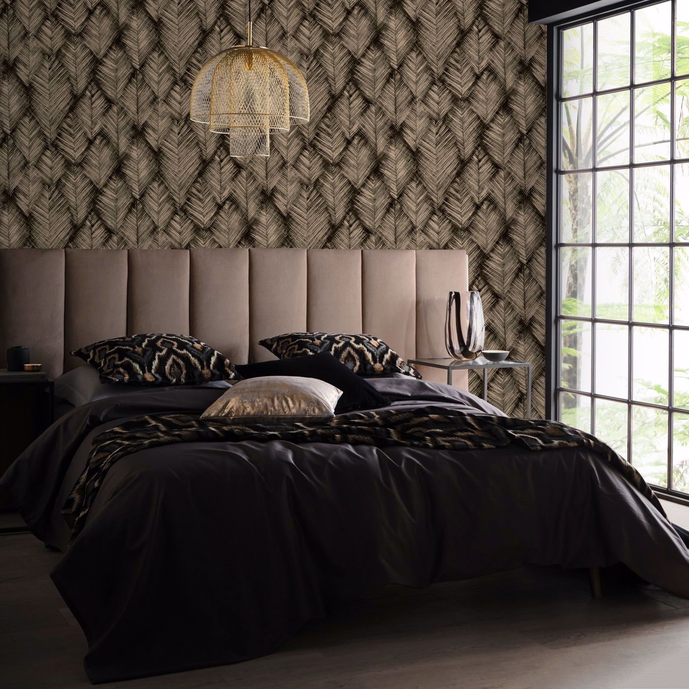 Folius Charcoal/Gilver Wallpaper by CNC