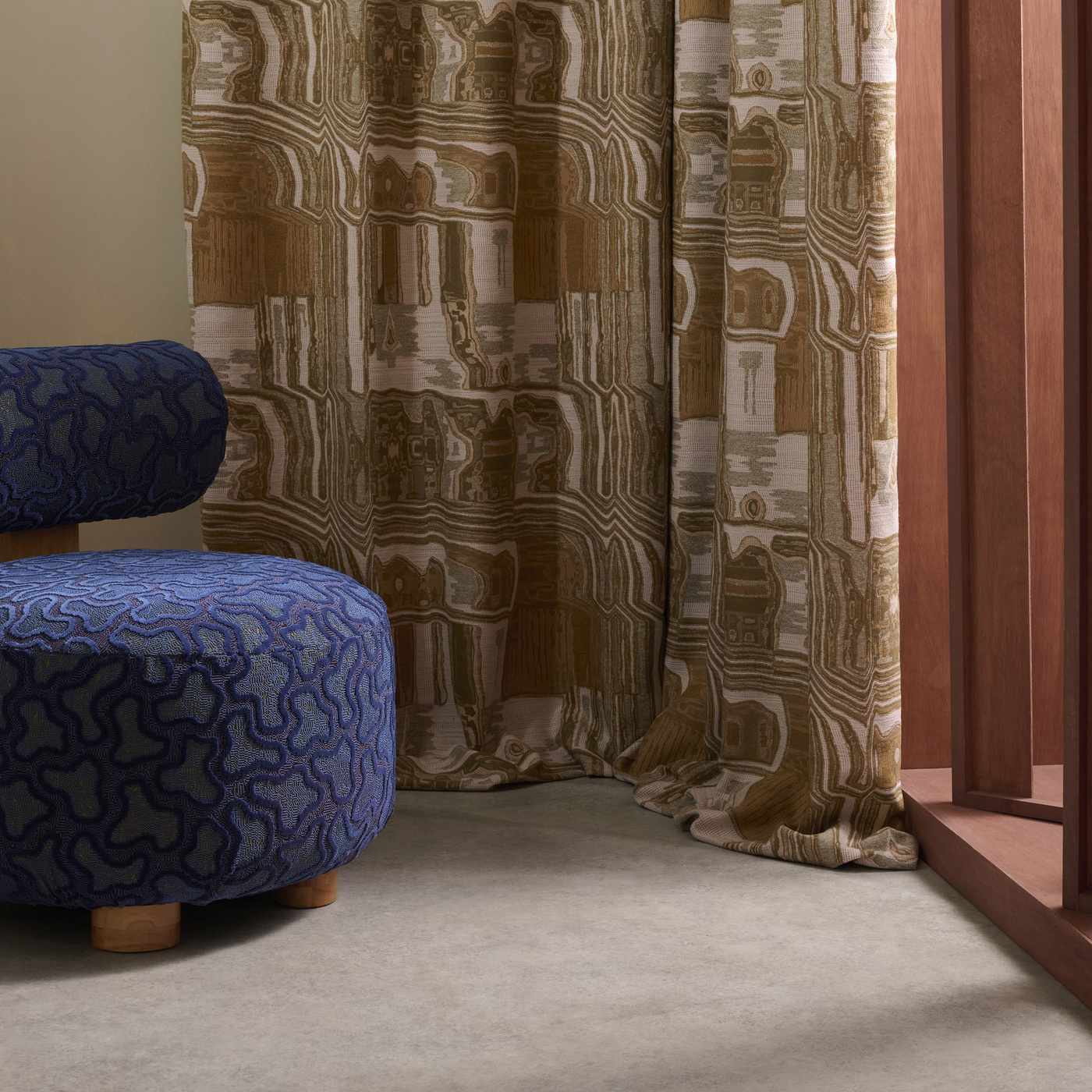 Kiva Tigers Eye/Tourmaline Fabric by HAR