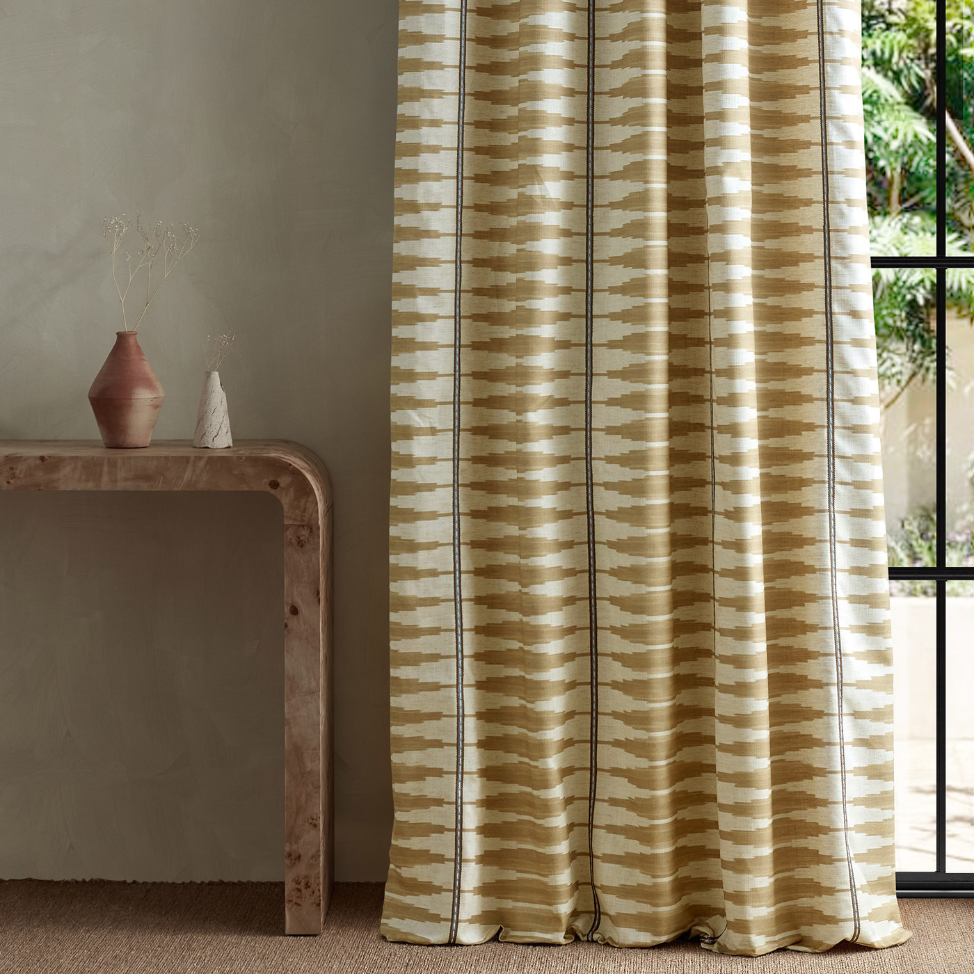 Cintilla Taupe/Dove Fabric by HAR