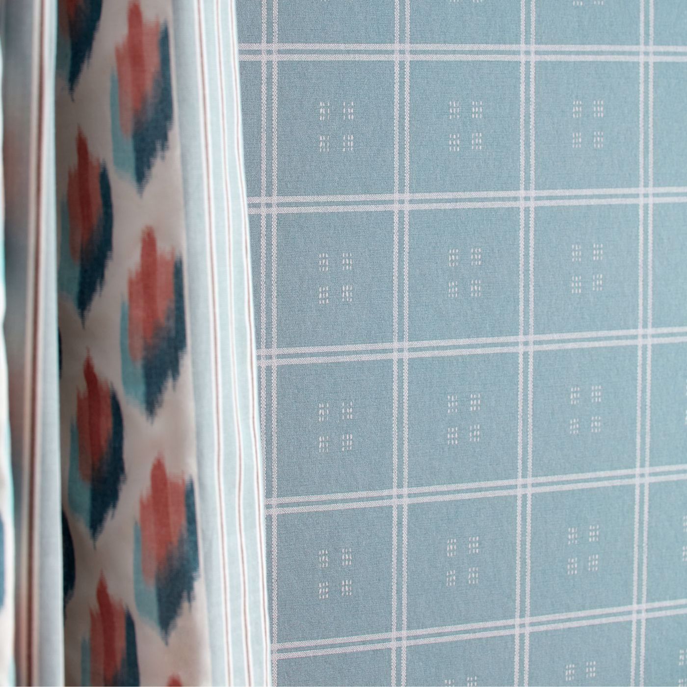 Malay Porcelain Wallpaper by SAN