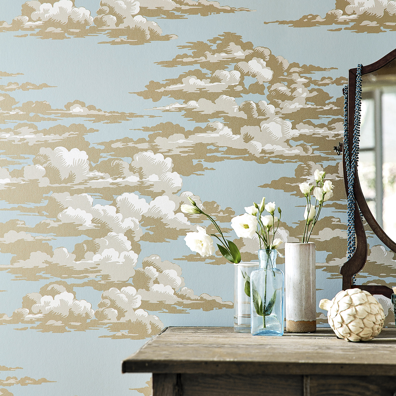 Silvi Clouds English Blue Wallpaper by SAN