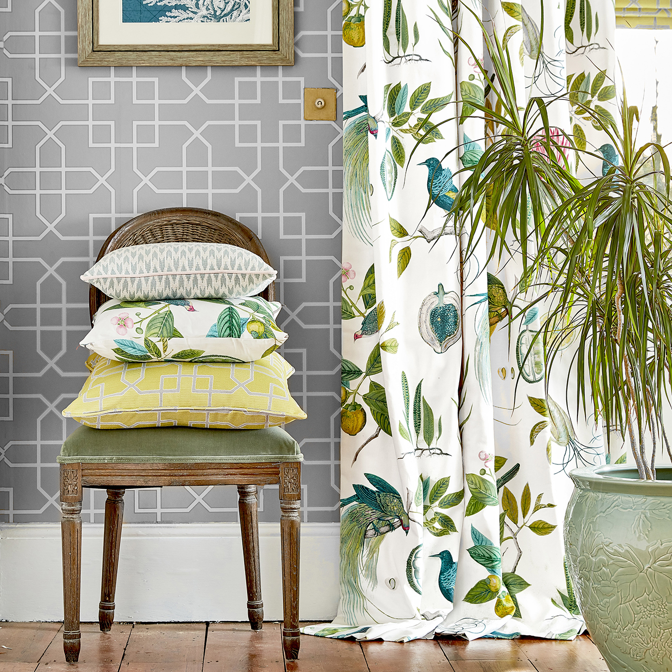Hampton Trellis Linen Wallpaper by SAN
