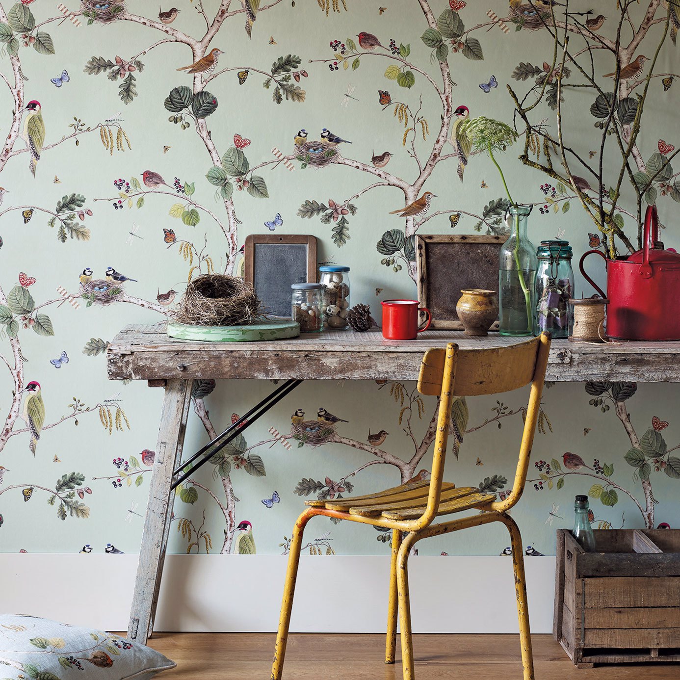 Woodland Chorus Cream/Multi Wallpaper by SAN