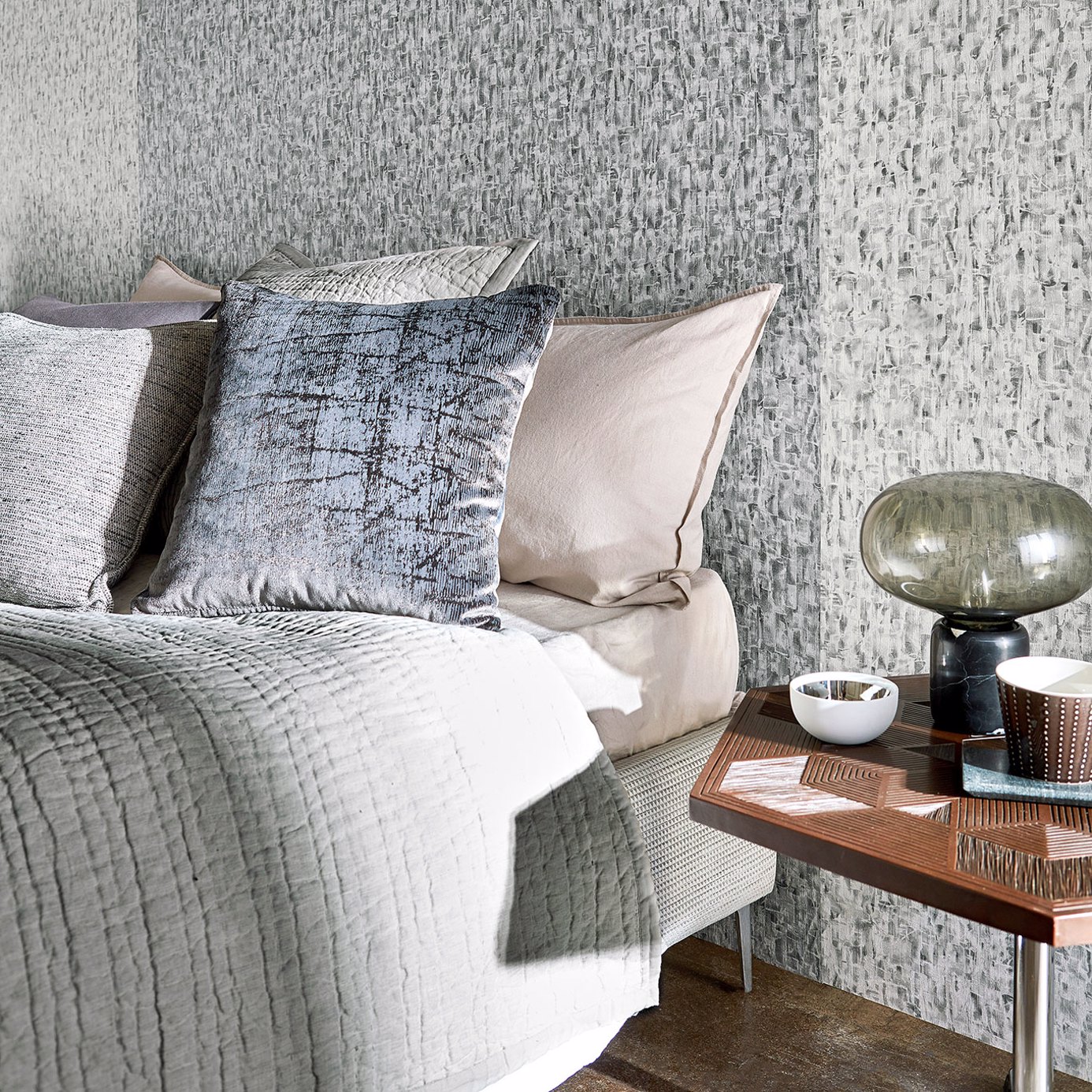 Anthology Zircon Pumice / Crystal Wallpaper by HAR