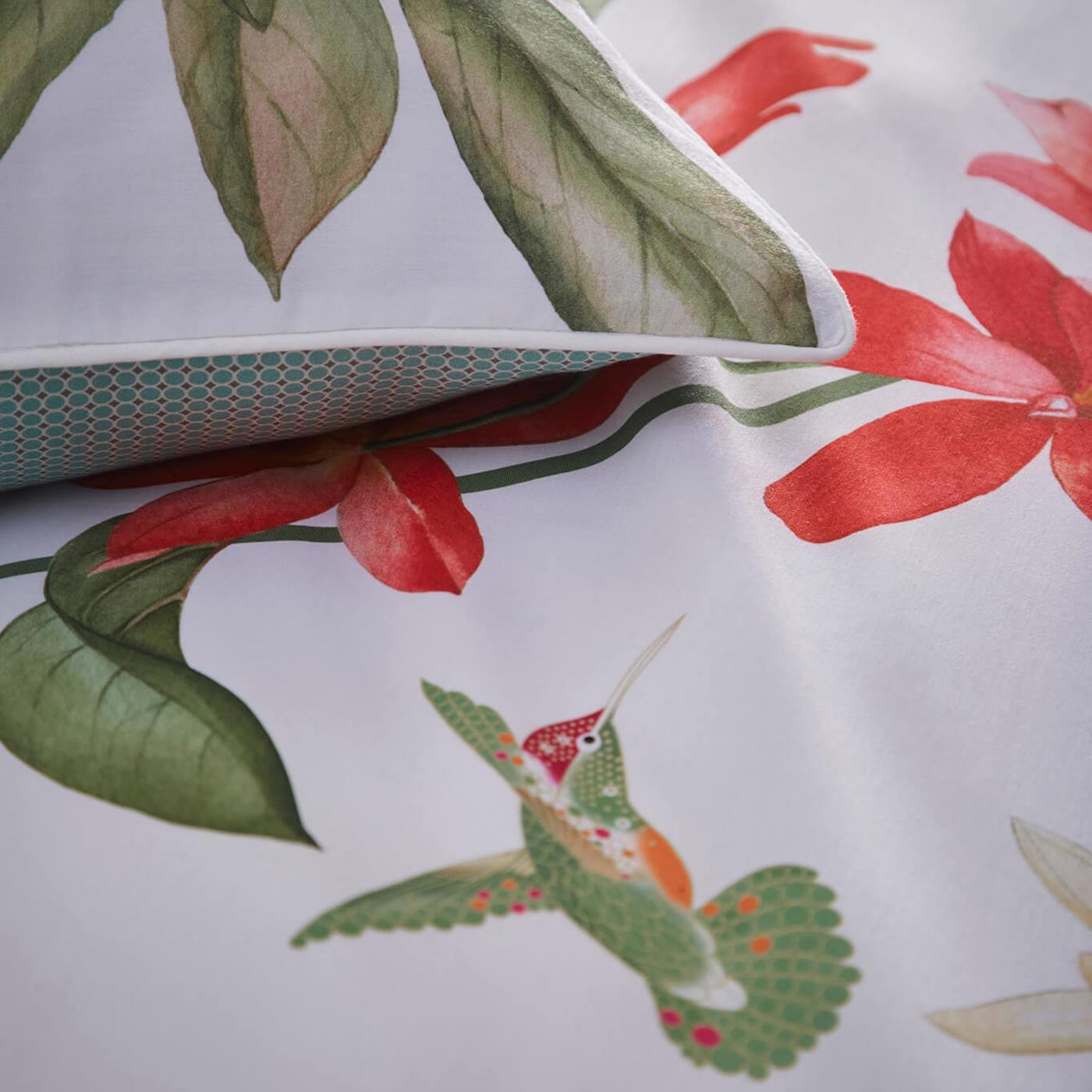 Hummingbird White Bedding by CNC