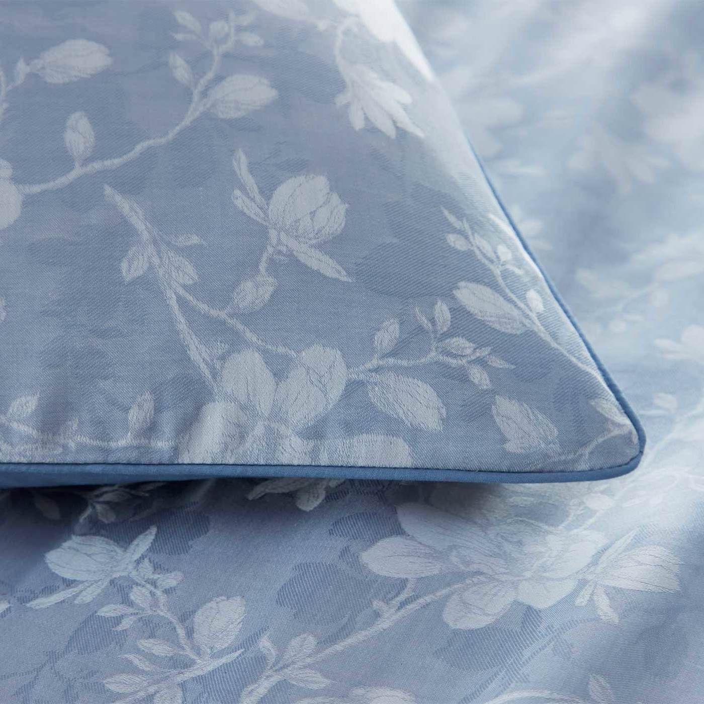 Magnolia Duvet Set Jasper Bedding by CNC