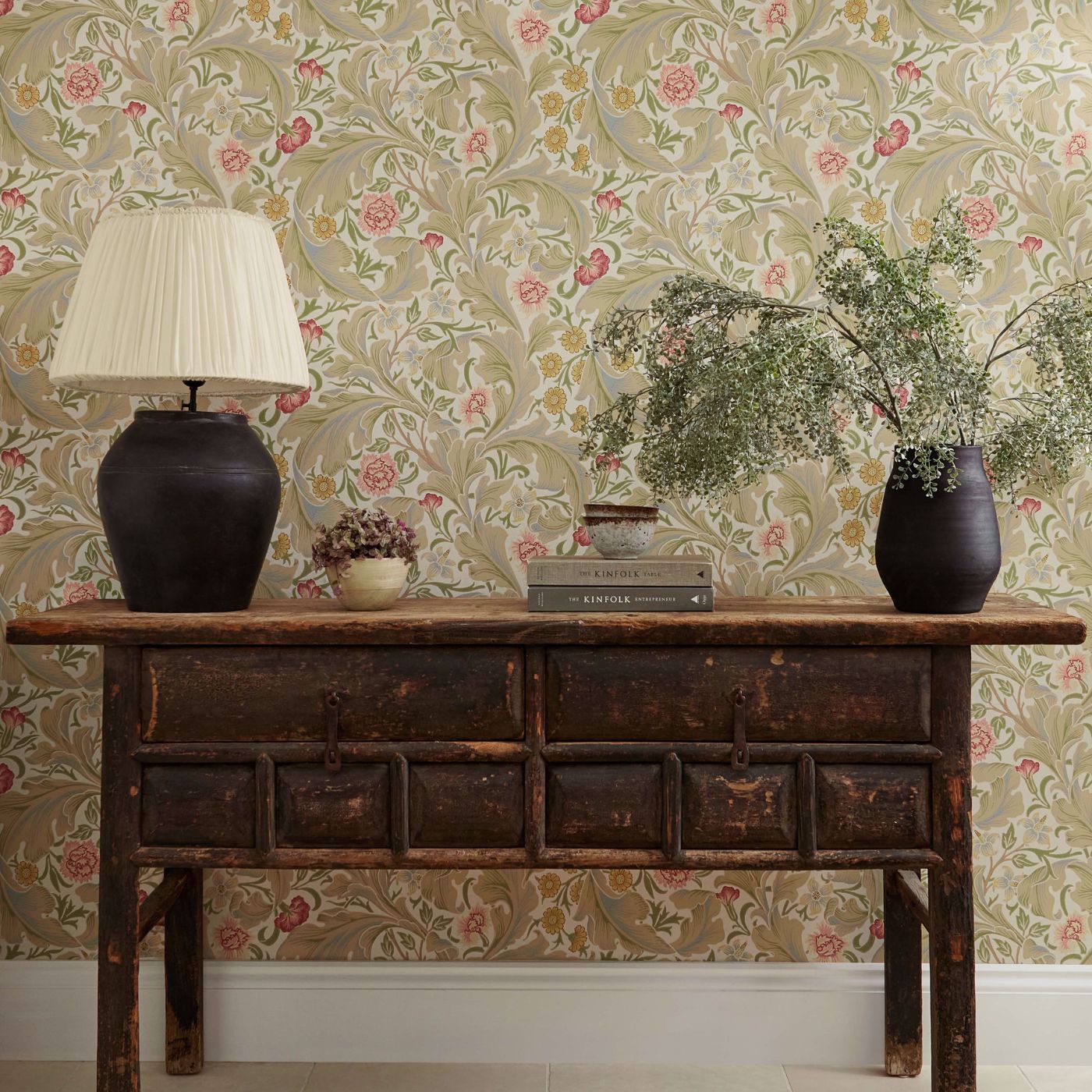 Leicester Marble/Rose Wallpaper by MOR