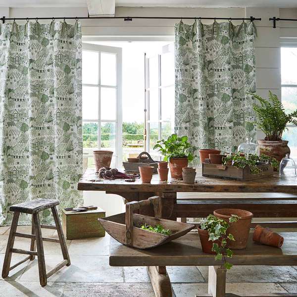 The Allotment Fennel Fabric by Sanderson