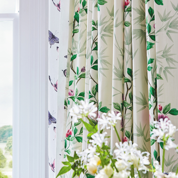 Lady Alford Fig Blossom/ Magenta Wallpaper by Harlequin