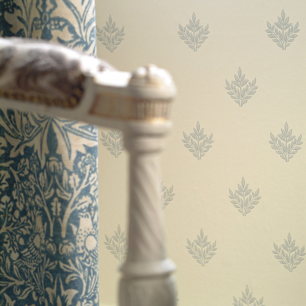 Pearwood Ivory/Thyme Wallpaper by Morris & Co