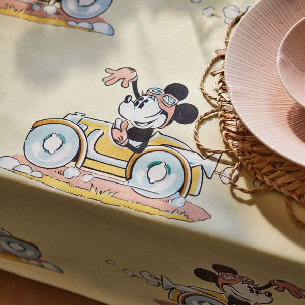 Minnie On The Move Candy Floss Fabric by Sanderson