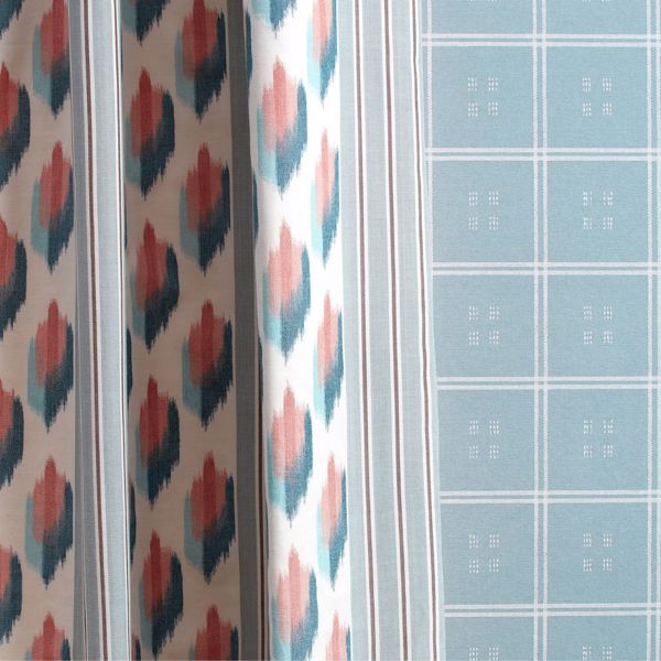 Malay Porcelain Wallpaper by Sanderson