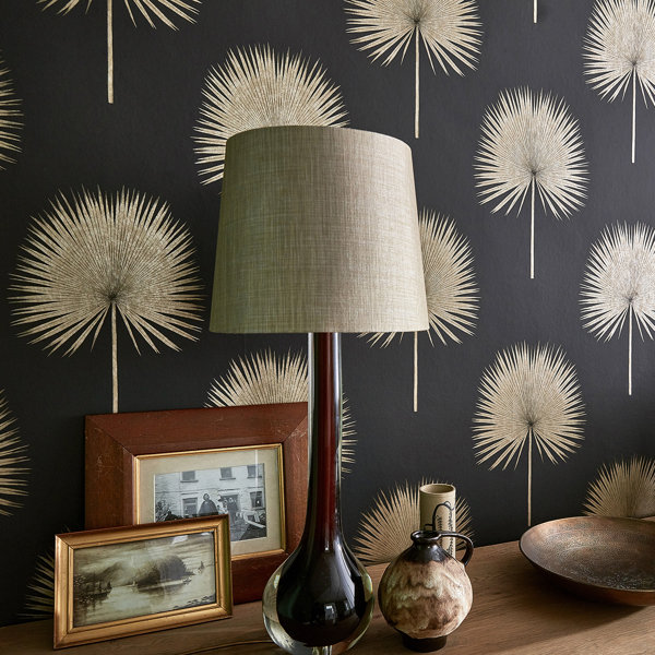 Fan Palm Linen/Gilver Wallpaper by Sanderson