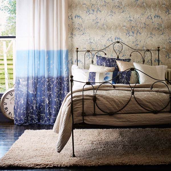 Meadow Grass Gilver / Blue Wallpaper by Harlequin