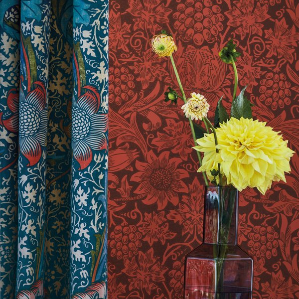 Sunflower Chocolate/Red Wallpaper by Morris & Co