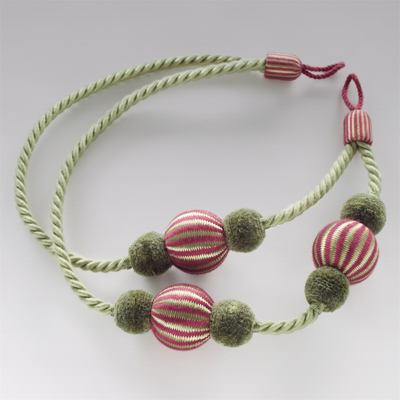 Pom Pom Tieback Leaf/Red Trimmings by SAN