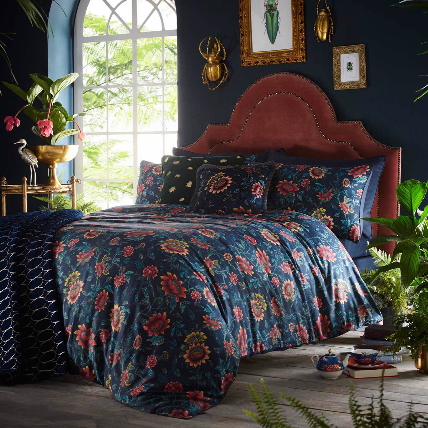 Tonquin Duvet Set Midnight Bedding by CNC