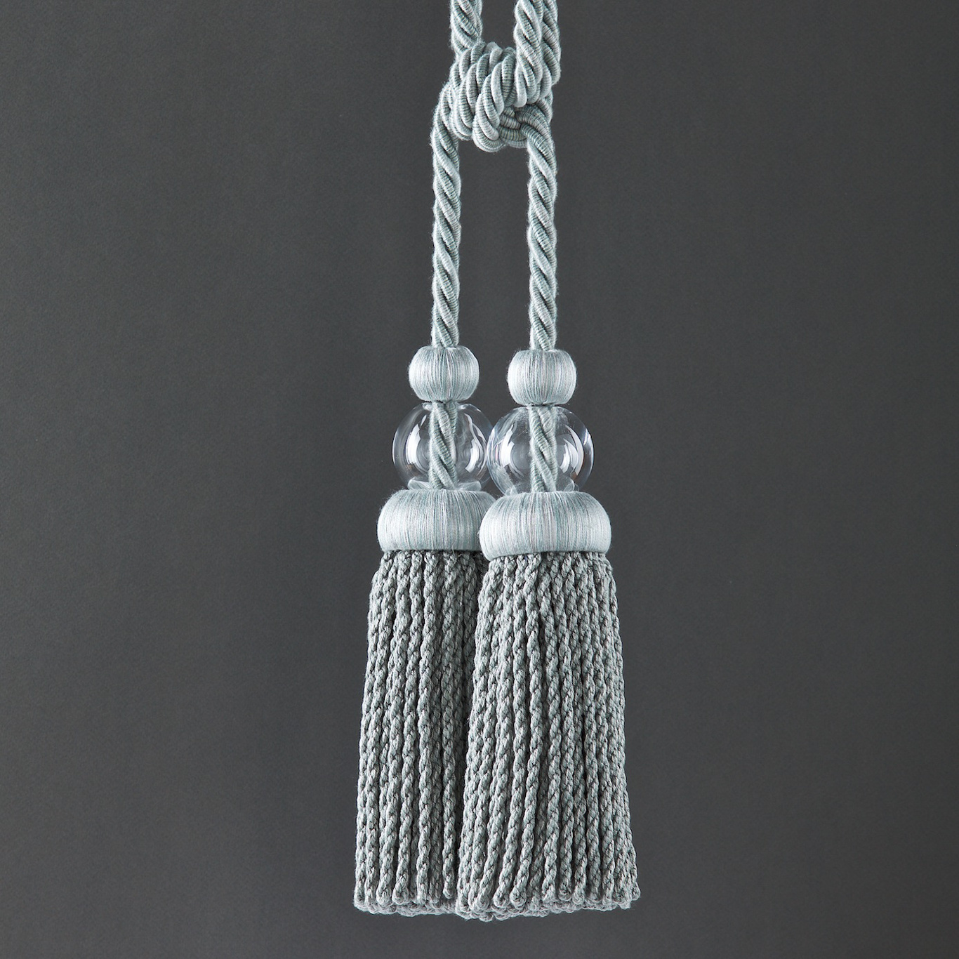 Lead Crystal Tie Back Mid Blue Trimmings by ZOF