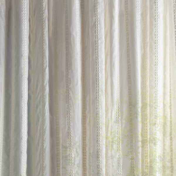 Rafferty Seaspray White Fabric by Sanderson